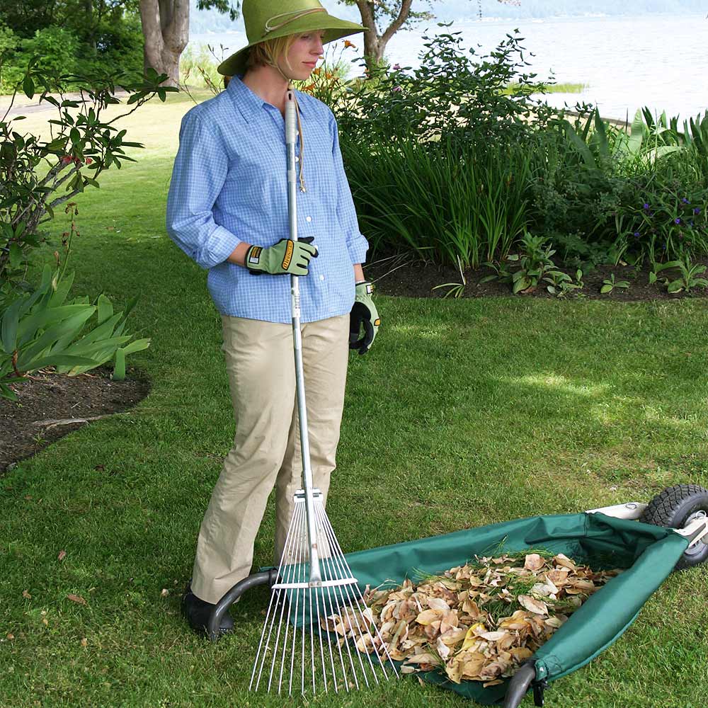 WheelEasy Collapsible Wheelbarrow